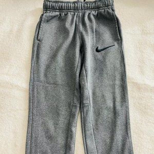 NIKE DRI - FIT PANT BOY'S SIZE 6 - 7 YEARS